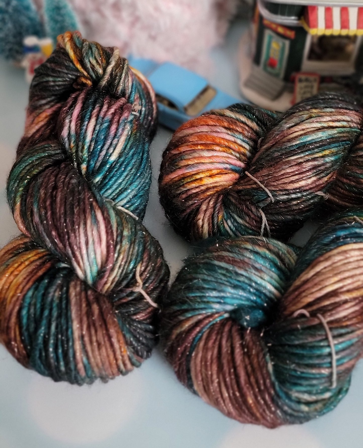 Don't Stop Be-Leafing SBL130 SHIMMER (lite super bulky) / Ready to Ship