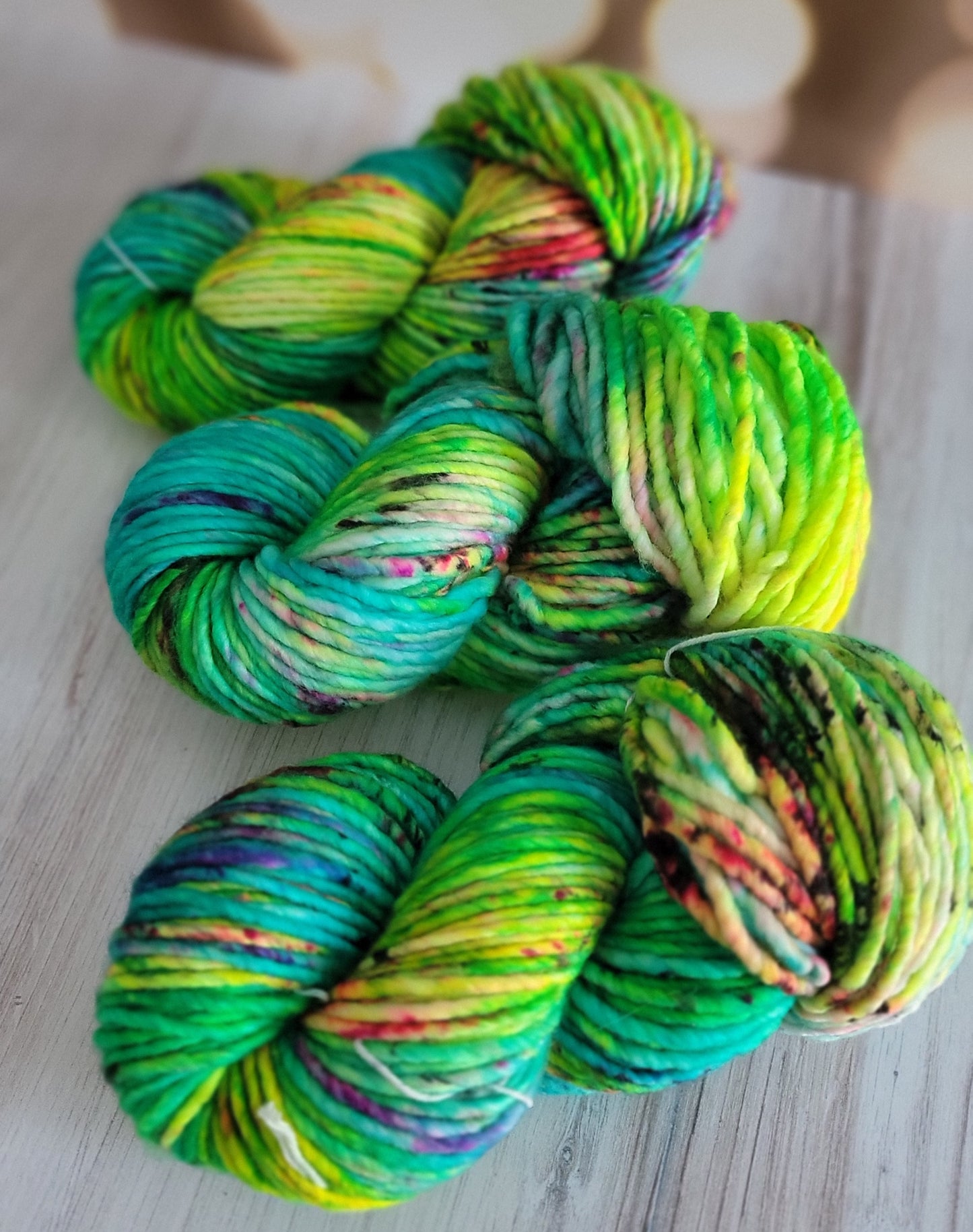 Weird Circus SBL130 (lite super bulky) / Ready to Ship