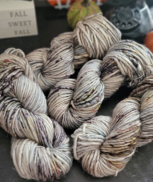OOAK Sand SBL130 SHIMMER (lite super bulky) / Ready to Ship