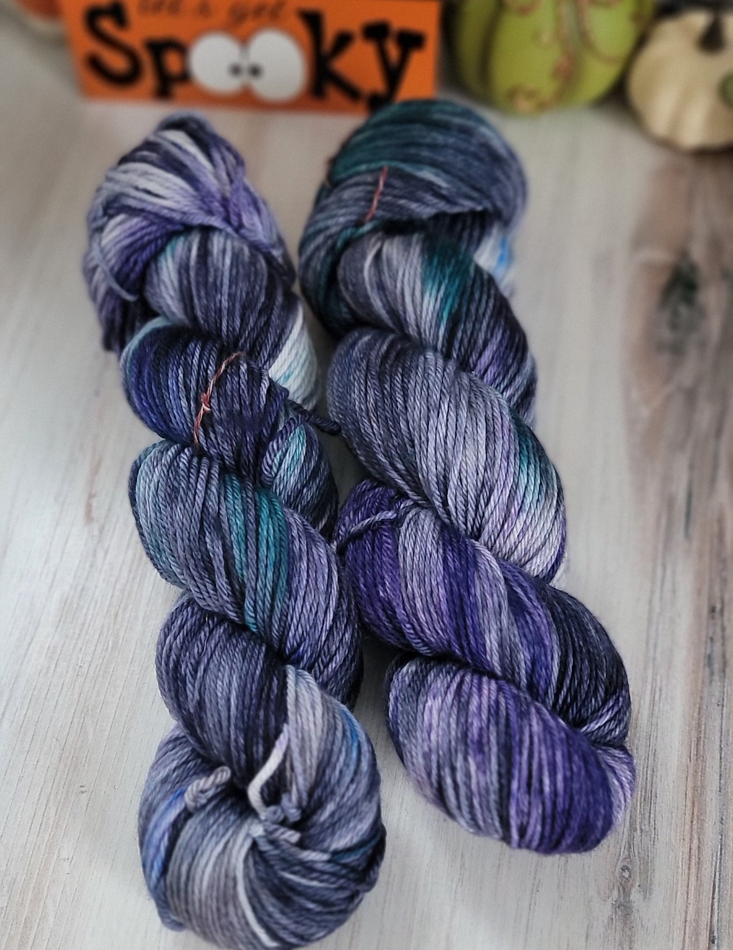 Undefeated Worsted 218 Yards / Ready to Ship