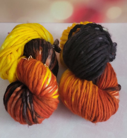 Dani's Sweater OOPSIE Super Bulky SB141 / Ready to Ship