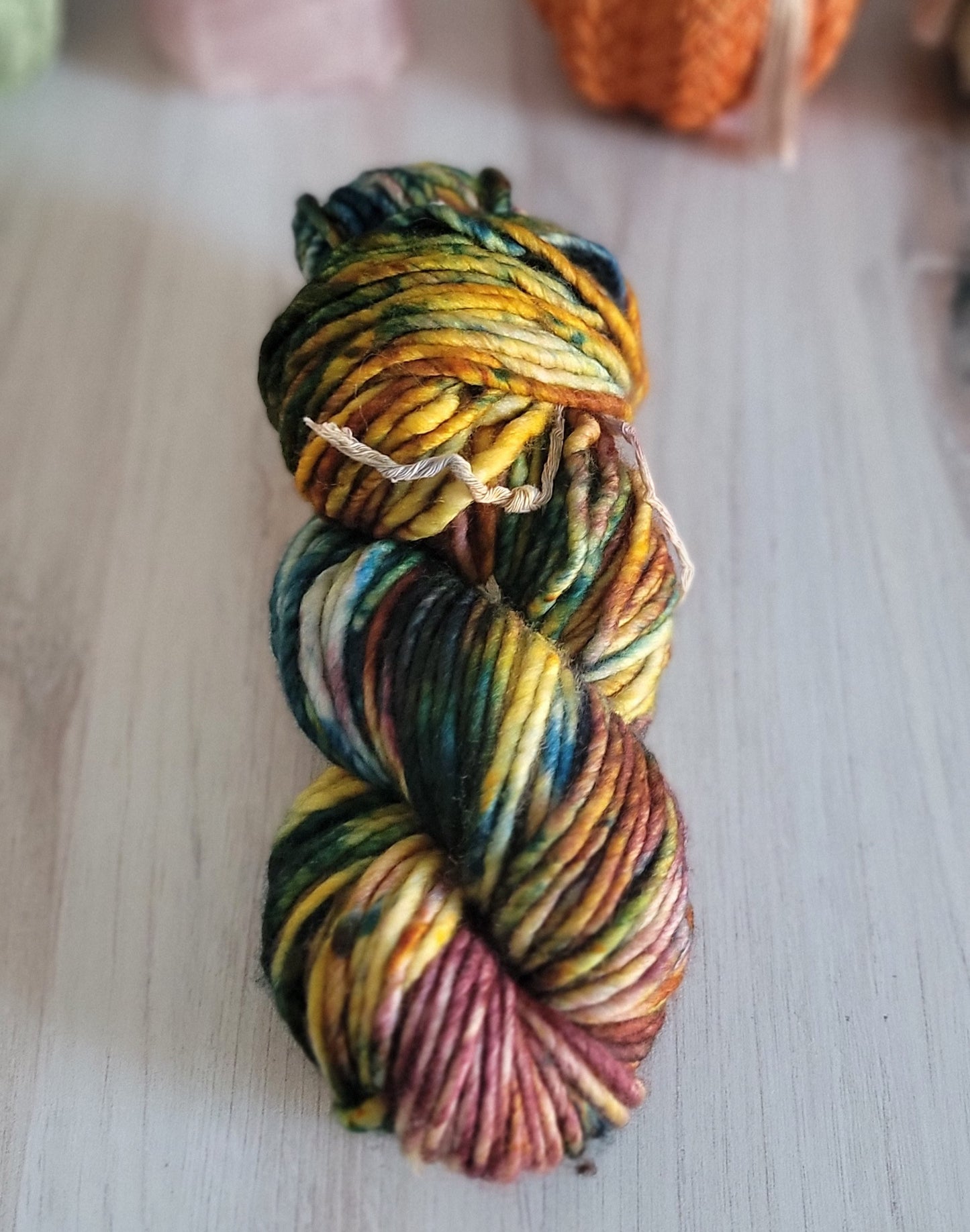 Mega Pint SBL130 (lite super bulky) / Ready to Ship