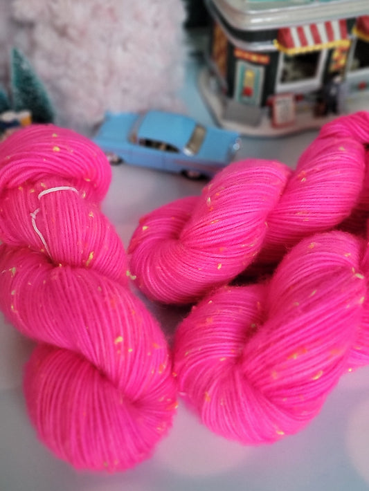 Pinky - Brushed DK Neon Tweed Yarn / Ready to Ship
