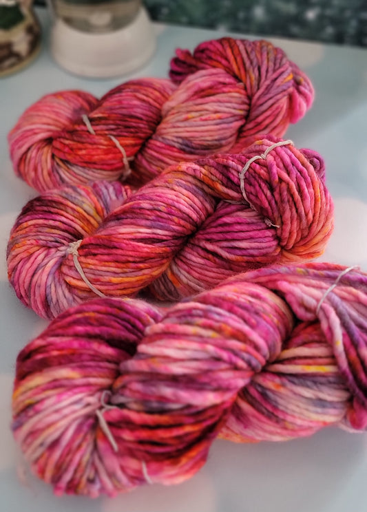 Sunsets at the Farm SBL130 (lite super bulky) / Ready to Ship