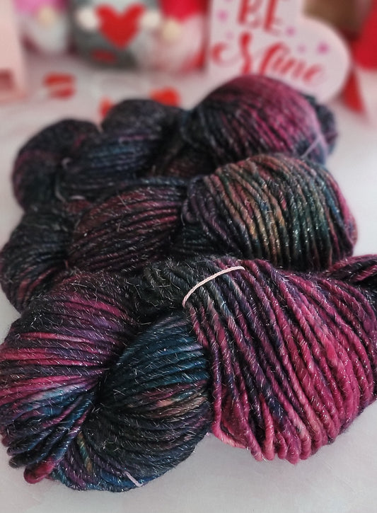 Swan Meadow Lane SBL130 SHIMMER (lite super bulky) / Ready to Ship