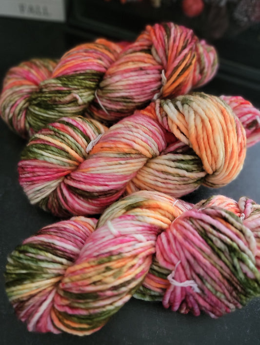 Autumn Foliage SBL130 (lite super bulky) / Ready to Ship